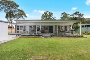 The 19th Hole by Experience Jervis Bay